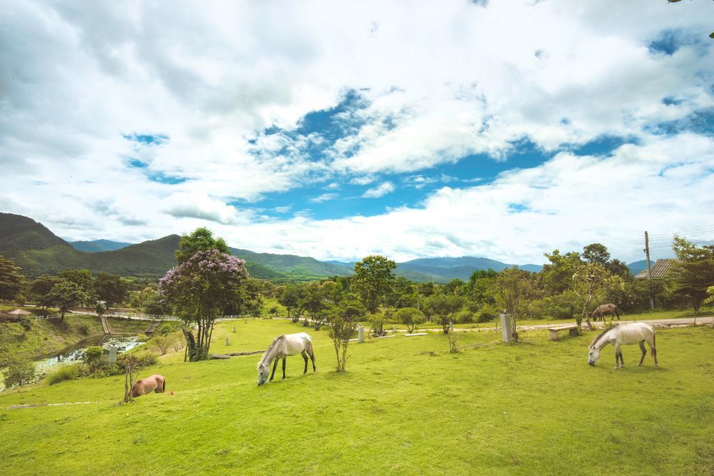 E-Outfitting Pai Resort Eksteriør bilde