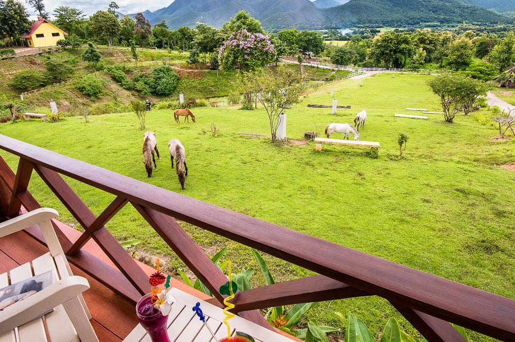 E-Outfitting Pai Resort Eksteriør bilde